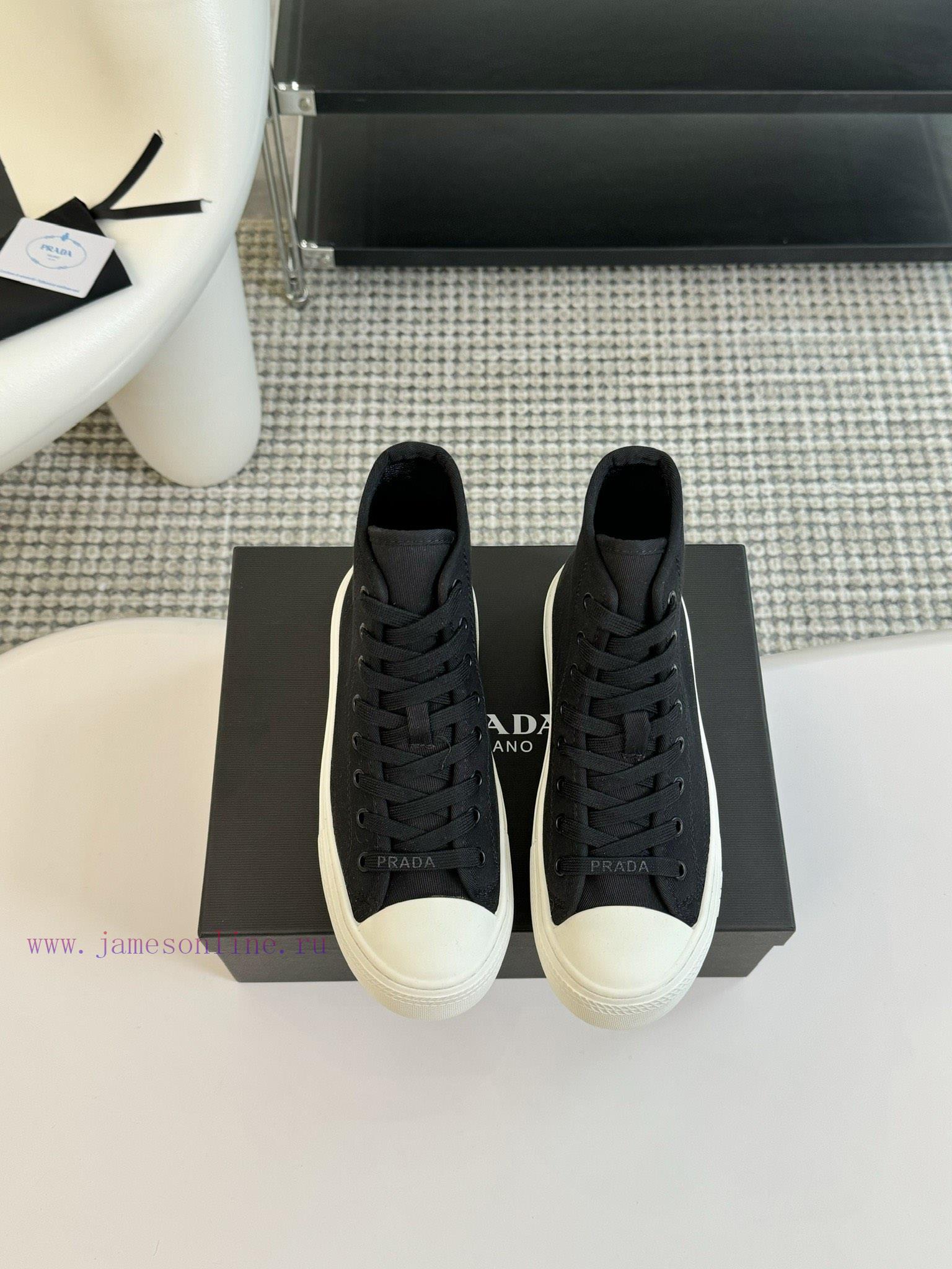 Prada 24/Prada Spring/Summer Latest Triangle Logo Casual SneakersThe Original Purchase Developm m3cjzagj