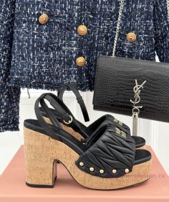 Miu Miu 25s Spring/Summer New Product FoldingWaterproof Platform High-heeled SandalsA Pair Of S fr36v8sf