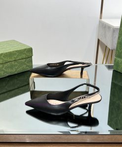 2024 Gucci New GUcc Letter Buckle L O G O Chain High-heeled Sandals Cat Heels ️️️Top Level Welc p3z5luzn