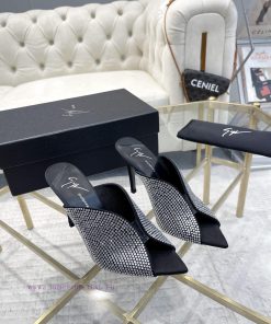 GZ | 𝟐𝟎𝟐 4/𝐒𝐒𝐧𝐞𝐰Genuine Leather Outsole 300 Imitation Genuine Leather OutsoleGiuseppe Zanotti G k4roqvpy