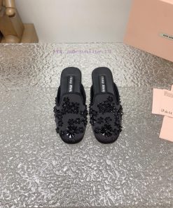 High Quality Miumiu Spring/Summer 2024 Fashion Show Embroidered Flower Beads Le Fu Shoes/Slippe 1wos0xeh