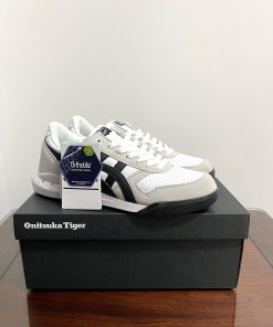 Real Shot Onitsuka Tiger UItimate 81 EX Low Cut Gray. Onitsuka Tiger Embodies The Pursuit Of Co at6x7atm