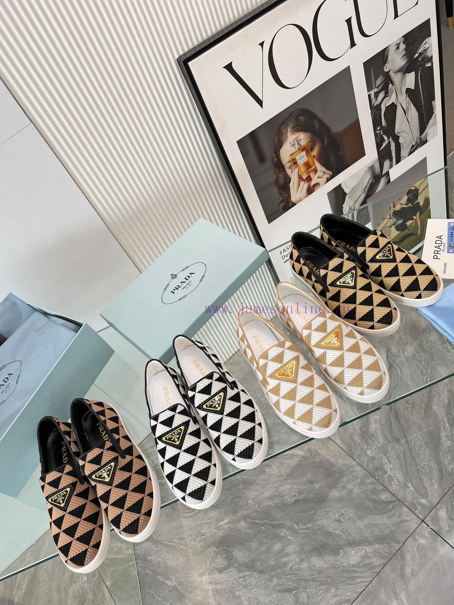 Prada's Latest Spring/summer 2024 Edition 11 Haute Couture Featuring Knitted And Special Materi m8wyl9tj - Image 3