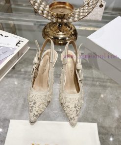 Top Tier With FlowersDior 2024 New Season Hollowed Out Carved Mary Jane Pointed Single ShoesThe heqvgibz