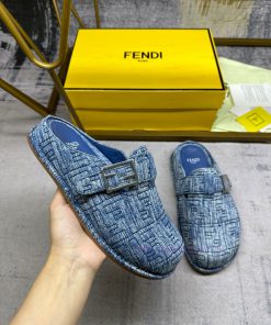 FENDI's Latest Hot Item Flat Bottomed Half Bag Slippers With FF Decorative Buckle Imitation Old 57n7texs