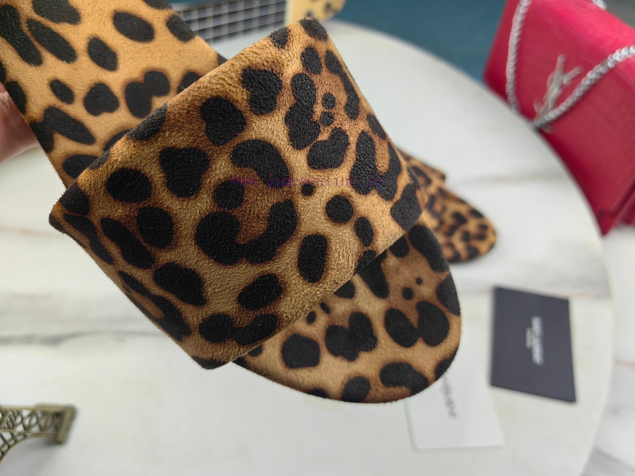 Saint Laurent Flat Sandals 2024 Early Spring Synchronized YSLLogo Letter Buckle DecorationClass kevlyc71 - Image 6