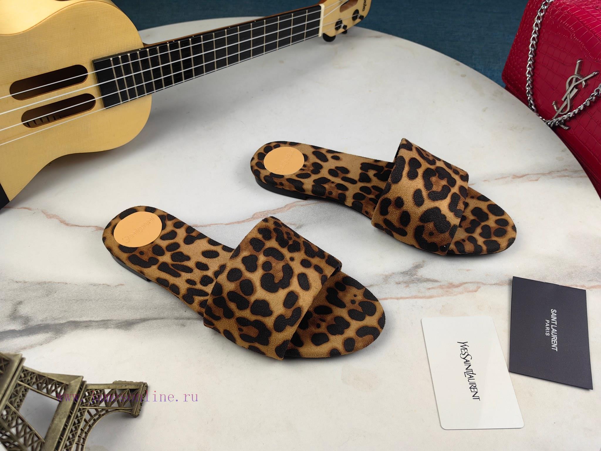 Saint Laurent Flat Sandals 2024 Early Spring Synchronized YSLLogo Letter Buckle DecorationClass kevlyc71 - Image 10