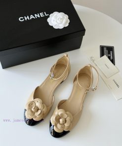 Chanel 24C Spring/Summer New Camellia Single Shoe CollectionThis Season's Camellia Series Is Re bw0p51dn