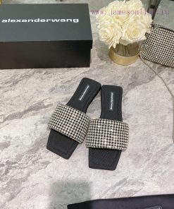 P Alexander Wang's New Square Headed Rhinestone SlippersThe Most Popular Element Paired With Th 2g3u4gdt
