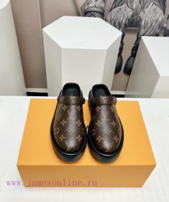 Top TierL Lv Brand 2024 Vs Spring New Casual Shoe SeriesSponge Cake Thick Soled Casual ShoesOri bmx4nxfh
