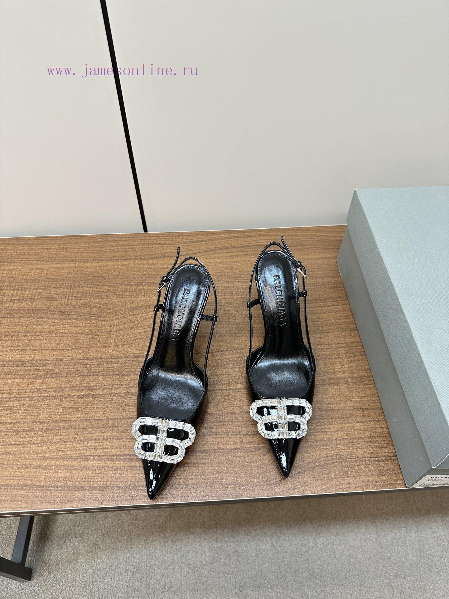 Balenciaga Pointed High-heeled Series From BalenciagaBalenciaga Pointed Sandals That Bring Fash y59e7vkx