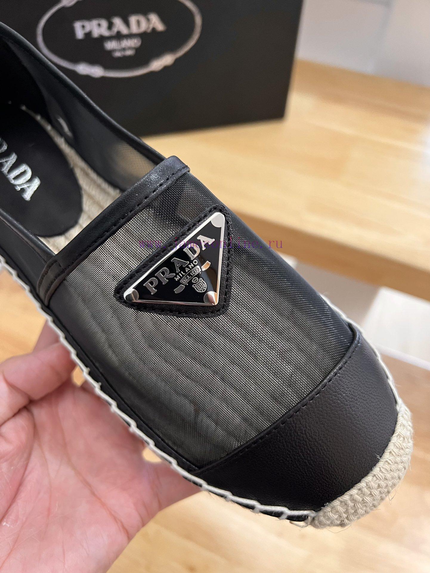 Prada/Prada In Early Spring 2024 This Mesh Fisherman Shoe Combines Mesh And Cowhide With A Casu gdwx5ren - Image 9