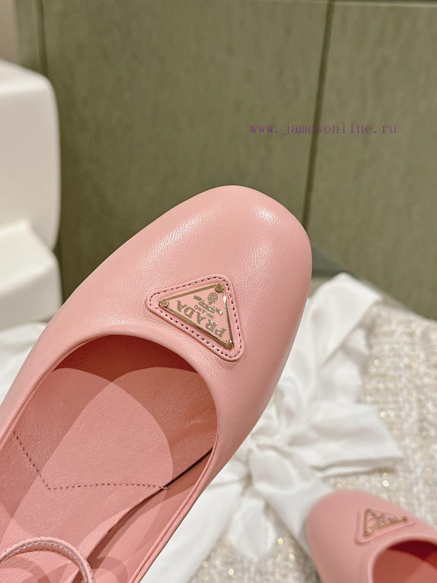 | ²⁰²4 𝐬𝐬 🤍🤎Prada's New Spring And Summer Collection Of Stunning Mary Jane Shoes Is So Surpris s1ibyos4 - Image 5