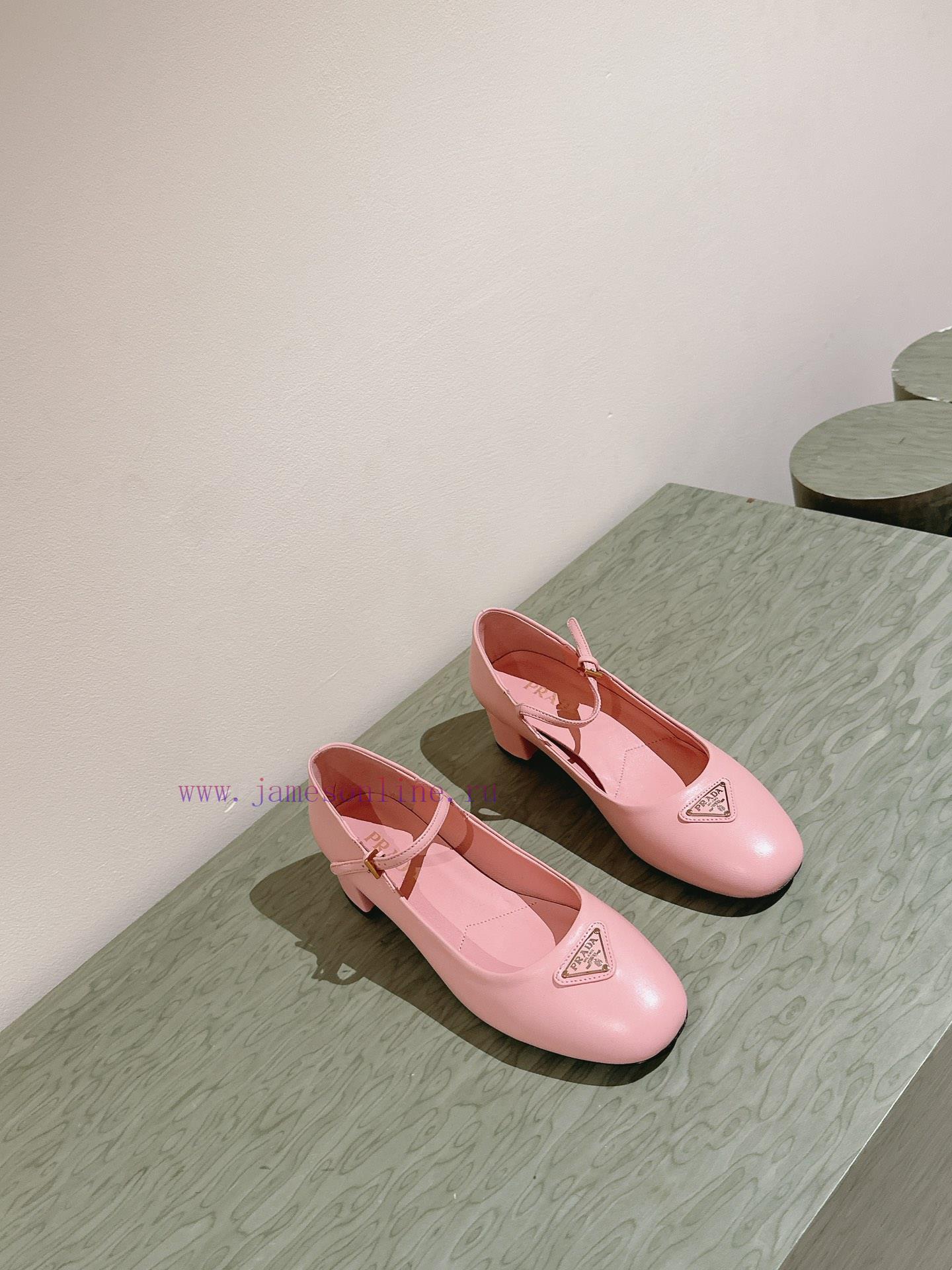 | ²⁰²4 𝐬𝐬 🤍🤎Prada's New Spring And Summer Collection Of Stunning Mary Jane Shoes Is So Surpris s1ibyos4 - Image 8