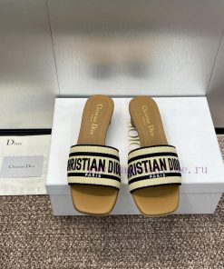 Dior 2024 Spring/Summer New DWAY Flat Bottom One Word Drag Color Blocked Women's Shoes CD Lette p7mkl5aa