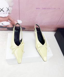 JACQUEMUEBeautiful Shoes Take Us To Beautiful Places " Finally It's Time To Wear Nice Sandals A mvan2r01