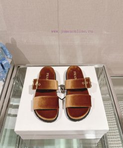 -24Ss New Prada Double Strap Velvet SlippersThis Sandal Features A Mixed Design That Cleverly B zjoynyzo