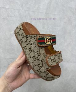 Ladies' GG Gucci Thick Bottom Lace Up SlippersGucci Women's Signature Shoes Highlight A Strikin qd9q84j3