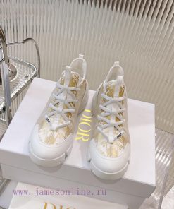 Christian DiorDior Sports Dad ShoesA Super Versatile Model Demonstrated By Numerous Celebrities vmho2ze0