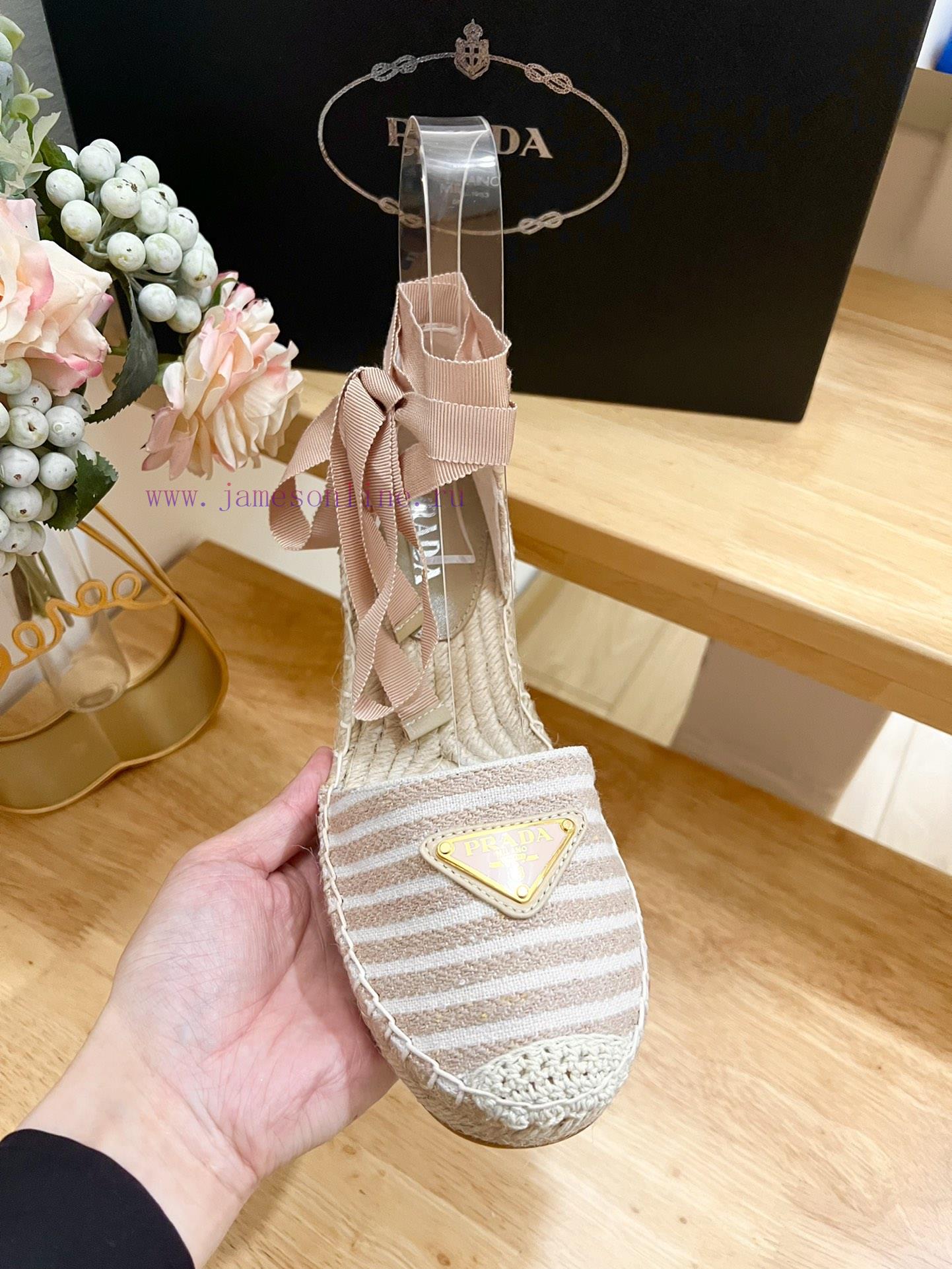 Prada/Prada In Early Spring 2024 This Tricolor Striped Wedge Heel Waterproof Platform High-heel sjmuzowz - Image 8