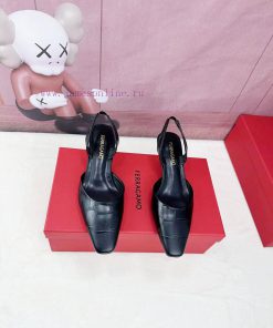 FERRAGAMOThe Shape Of The Sole Of A Single Shaped Birdcage Is Similar To That Of A Birdcage Usu fu92kb2y
