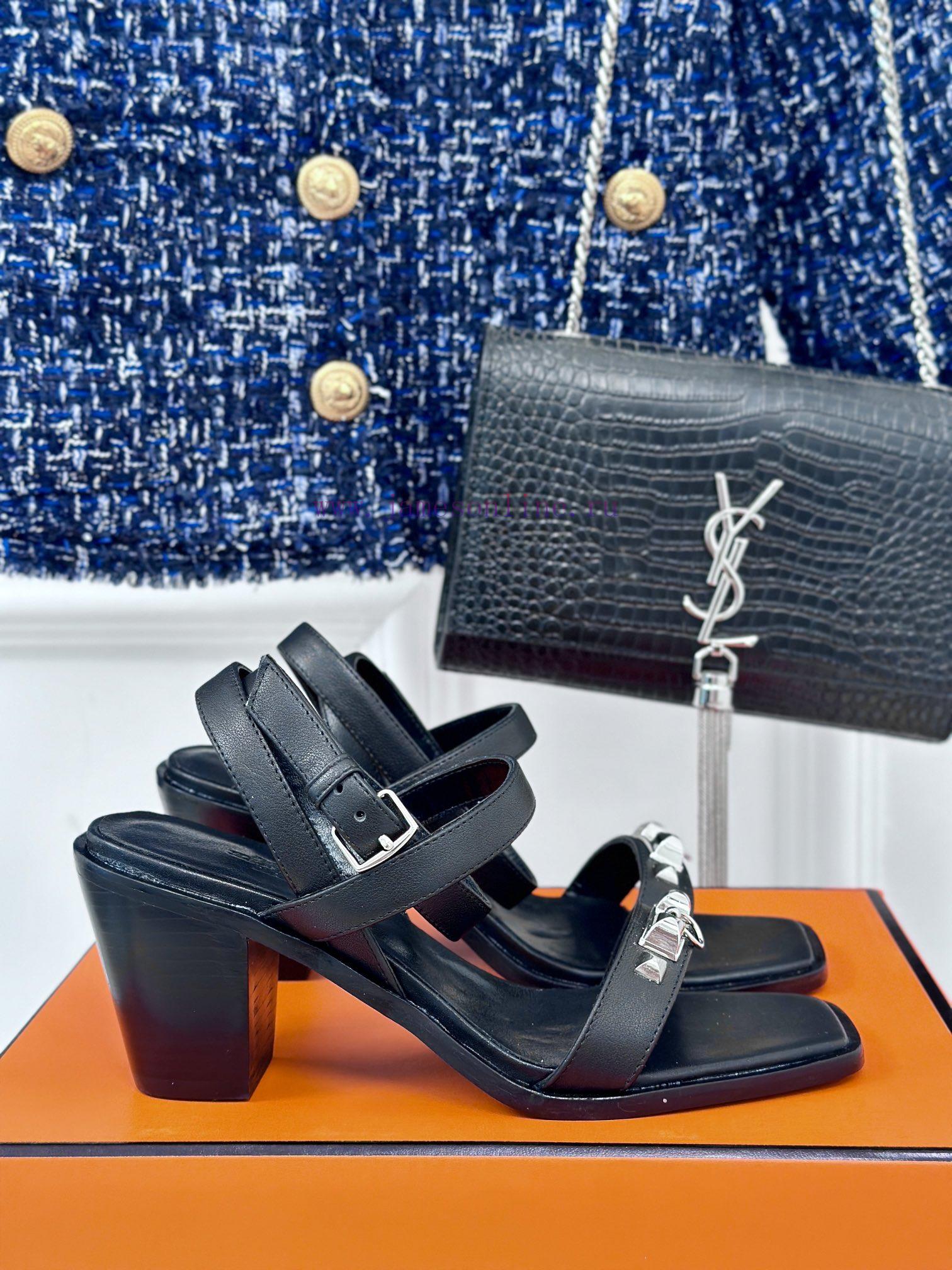 Herm è S/Herm è S Classic One Belt Thick Heel SandalsExtremely Retro Design With A Strong Exoti hv7d5r3g