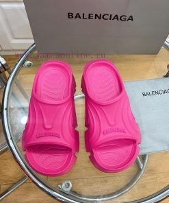 The Upgraded Version Of BALENCIAGA Balenciaga 2022SS A Popular Item Is Now Available In Stock. epej04au