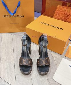 2024 Latest LV Summer Style Waterproof Platform Thick Heel Sandals With Comfortable Feet For Wa nz6k81by