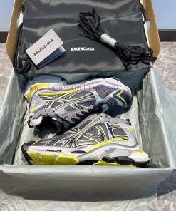 Top Balenciaga Balenciaga Runner 1.5 Black Yellow Balenciaga Was Founded By The Great Genius De ukam4w94