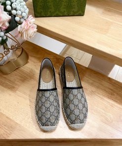 GUCCI 24ss Early Spring Little Bee GG Gucci Pattern Decoration Garden Head Gucci Grass Weaving sp5zuqt1