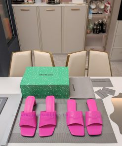 Balenciaga 2024 New High-frequency Embossed Logo Cooler2024 Official Limited Edition "magnet Bo 4qupdqk7