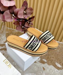 Top TierDIOR2024/𝐒𝐧𝐞𝐰 Spring/Summer New Product Thick Bottom Color Blocked Slippers DIOR Dior N 9ukcrh9z