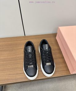 Miumiu Miumiu 🧡 2024 New Top Casual White ShoesNew Release Of Casual White Shoes And Hard Goods 142i3ew7
