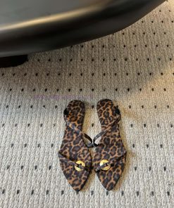 Saint Laurent 24/new Flat Bottomed Metal Strap SlippersYsl Original Craftsmanship Metal Heel Lo jtgi78t7