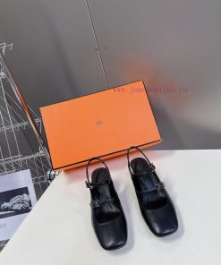 Hermes Autumn/Winter New Collection Mary JaneHermes' Only Strap Mary Jane's Minimalist Design A yxuu6rp6