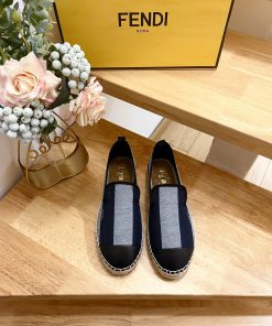 P Women's And P Men's 300Fendi Men's And Women's Striped Linen Bottom Fishing Shoes Are Made Of mrwsgpd8
