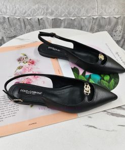 New Top DG2024 Official Website Synchronizes New DG Buckle Decoration Flat SandalsPerfect Atten xexe1nn3