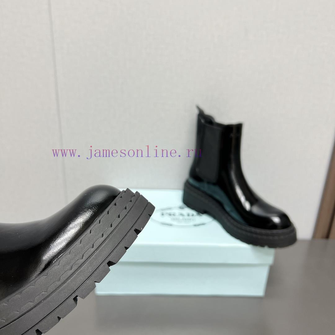 Top TierPrada 24vs Autumn/Winter Latest Explosive Martin Boot SeriesRound Toe Thick Soled Short bnz44gfp - Image 8