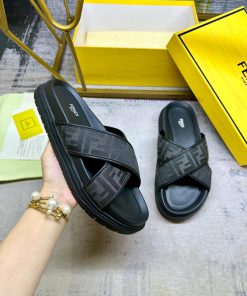 FENDI Cross Strap Slippers Gray FF Jacquard Fabric Detail Black Leather Decoration Non Slip Rub x0bz1z0q