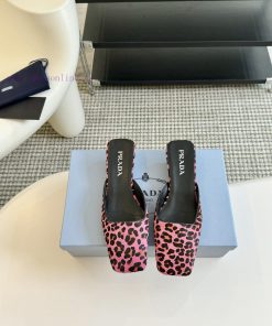 Prada 24/Show Style Satin Square Toe Triangle Heel High HeelsWearing The Elegant And Intellectu 43ior3no