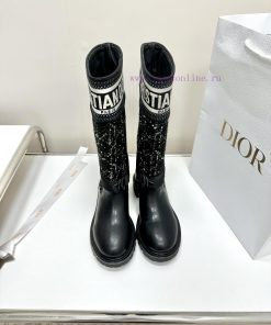 Dior 2024 Chanel Fashion Show Workwear Mid BootsThe Upper Of The Shoe Is Made Of Original Cowhi 4ivumizf