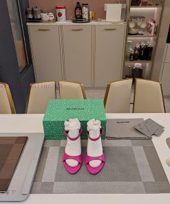 Balenciaga Fall/Winter 2024 Hot Selling Product Grand Launch New Product Launch Showroom Exclus wn5s3tjj