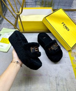 FENDI's Latest Popular Broadband Thick Soled Slippers Made Of Lamb Wool Fabric And Embroidered lq3i3wag