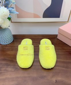 Miumiu 2024 New Wool Slippers ️ Sweet And Fresh It's Really Easy To Capture The Hearts Of Girls 92eda5fu