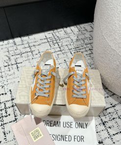 Top Couple Style𝐆𝐨𝐥𝐝𝐞𝐧 𝐆𝐨𝐨𝐬𝐞 𝐒𝐮𝐩𝐞𝐫𝐬𝐭𝐚𝐫｜Golden Goose Deluxe Brand 24/  New Apricot Skin White St ddt53fgb
