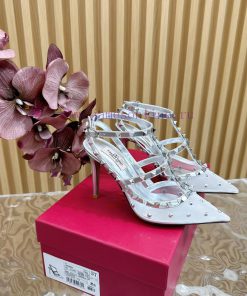 -- New Warren——————2024 Top Valentino Paris Fashion Show Launches Valentino Mesh Studded Sandal lwifuzr1