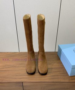 Prada Autumn And Winter Thick Heeled Long Boots Have A High-end And Atmospheric Appearance. The vrnjhusu