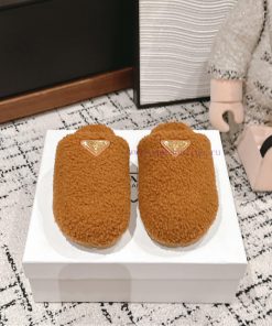 Top QualityPrada Fw24 New Arrival～P Home 2024 Autumn/Winter New Hairy SlippersHow Could A Pair cb5btldg