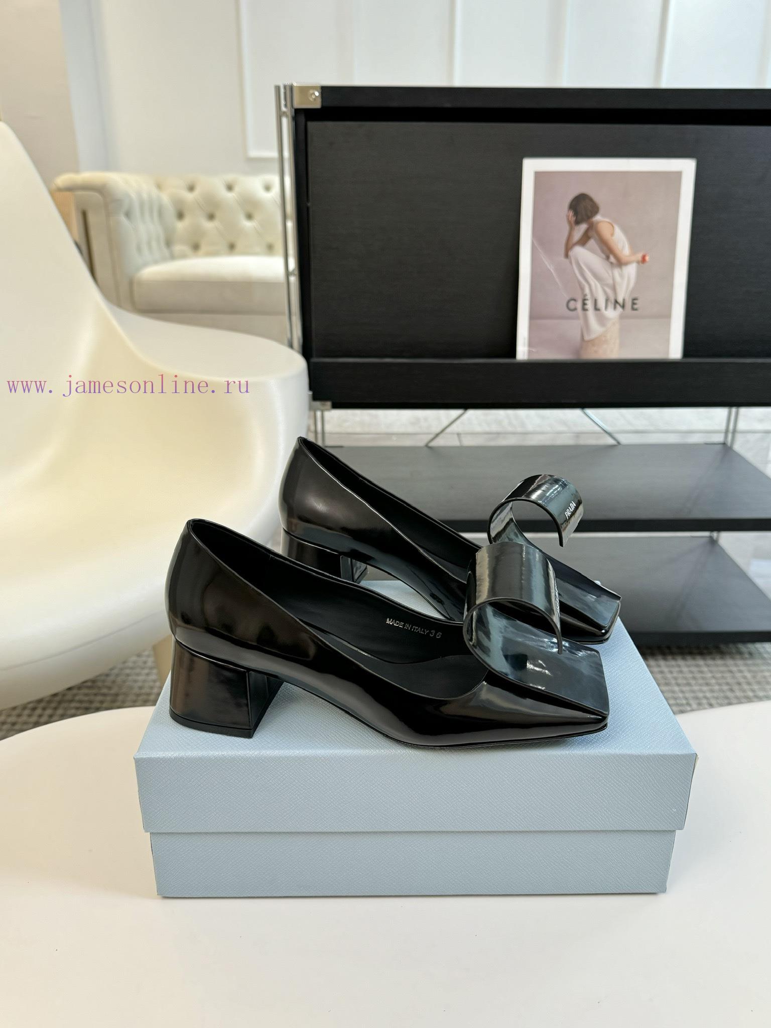 PRADA/PRADA ClassicTriangle Logo Single Shoe SeriesThe Simple Design Is Probably Its Most Appea 5353hlwm - Image 5