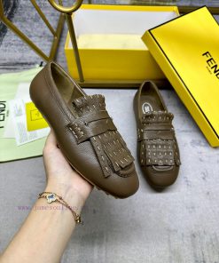 Latest FENDI Loafers Military Green Lychee Patterned Cowhide Fabric With Two Metal Stitching On apoxza5q